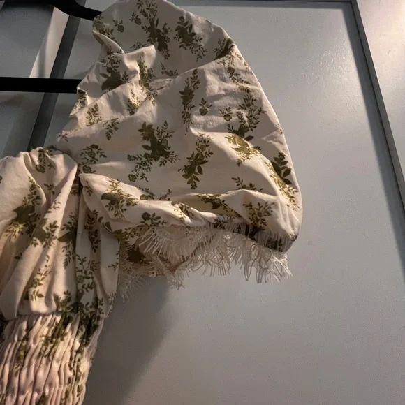 House of CB Bellucci Ivory and Green Floral Midi Dress - Picture 7 of 7